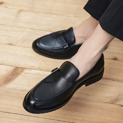 Stylish Leather Shoe For Men (L-206)